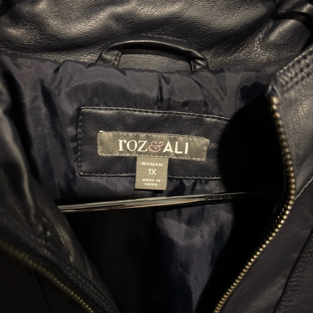 Women’s Roz & Ali Faux Leather Jacket - Picture 4 of 6